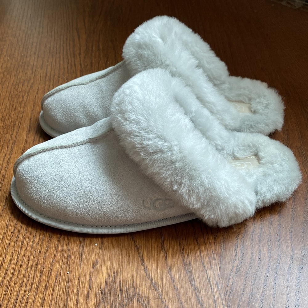 Ugg Scuffette Shearling Slippers NWOT